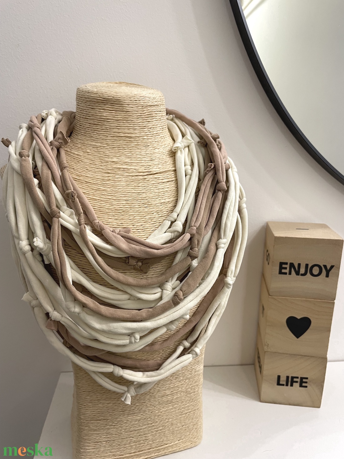 Púder pamut pólónyaklánc - ékszer - nyaklánc - statement nyaklánc - Meska.hu