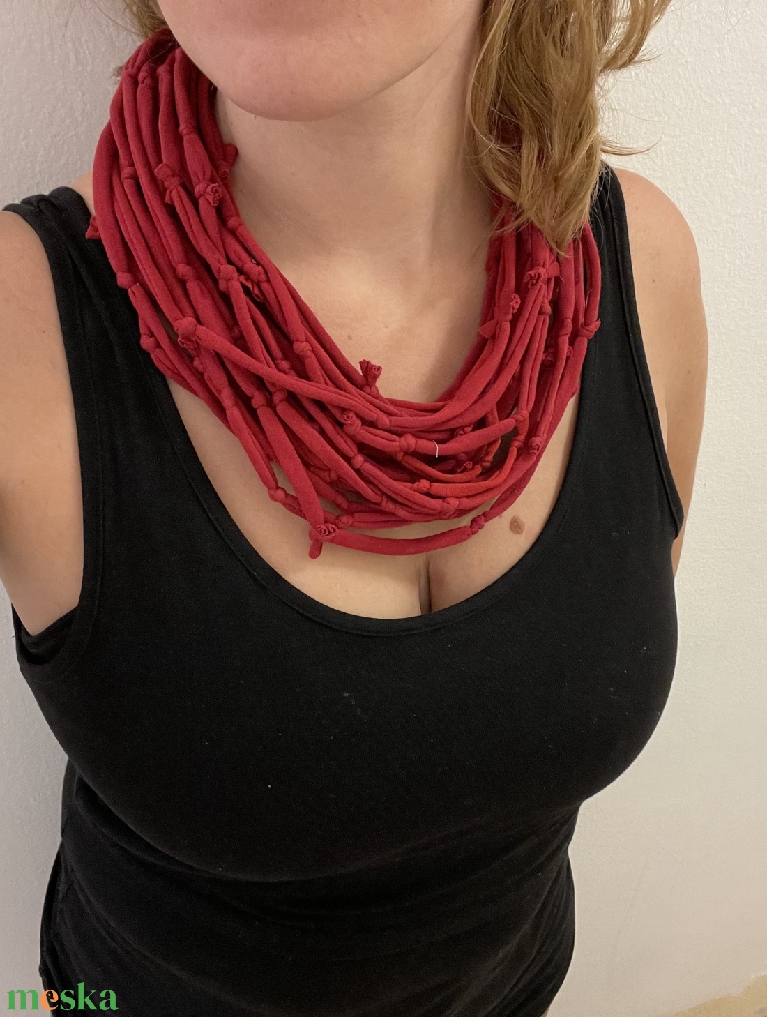 Red velvet pamut pólónyaklánc - ékszer - nyaklánc - statement nyaklánc - Meska.hu