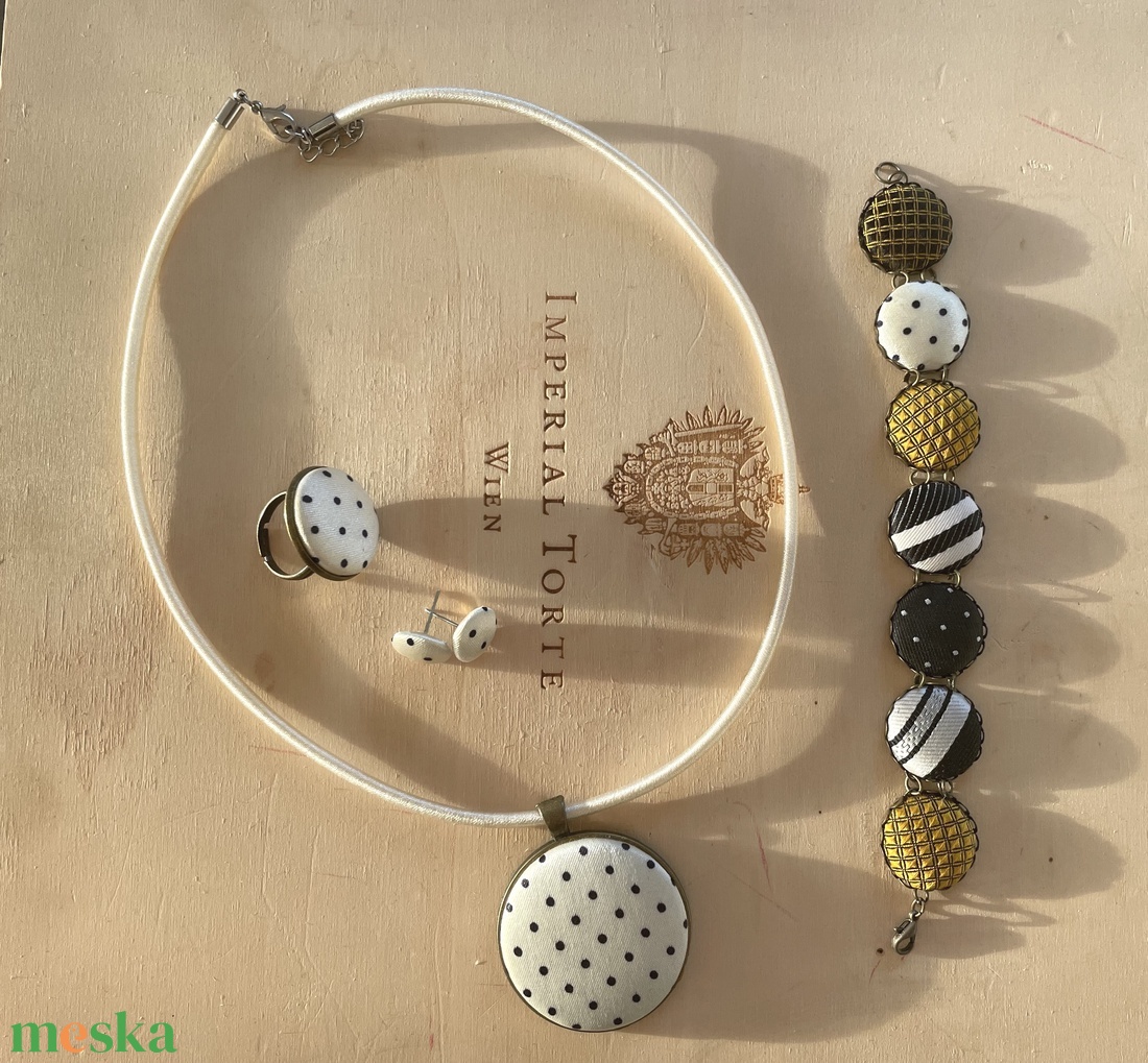 Dots plus ékszerszett - ékszer - nyaklánc - statement nyaklánc - Meska.hu