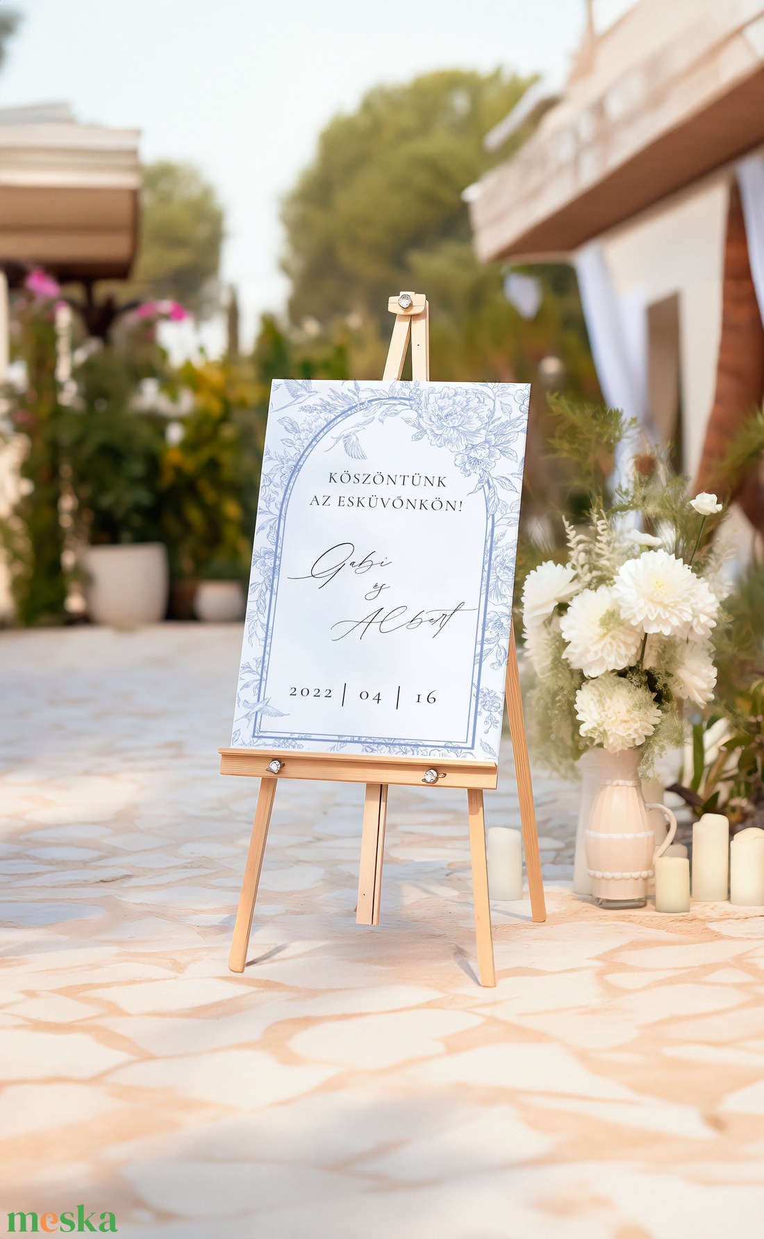 Esküvői tábla /köszöntőtábla/ültetésrend tábla/programtábla - Azure Wings (kék porcelán) - esküvő - dekoráció - tábla & jelzés - Meska.hu