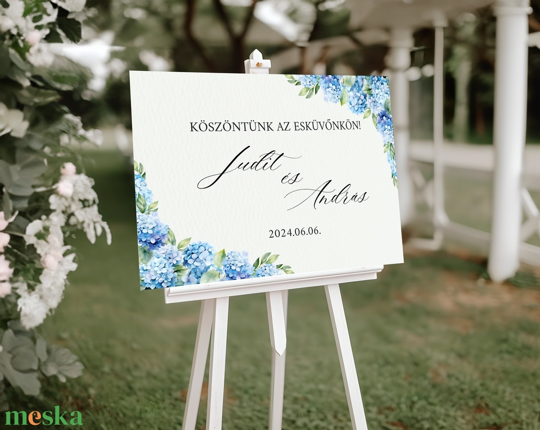 Esküvői tábla /köszöntőtábla/ültetésrend tábla/programtábla - Blue Dream (kék hortenziás) - esküvő - dekoráció - tábla & jelzés - Meska.hu