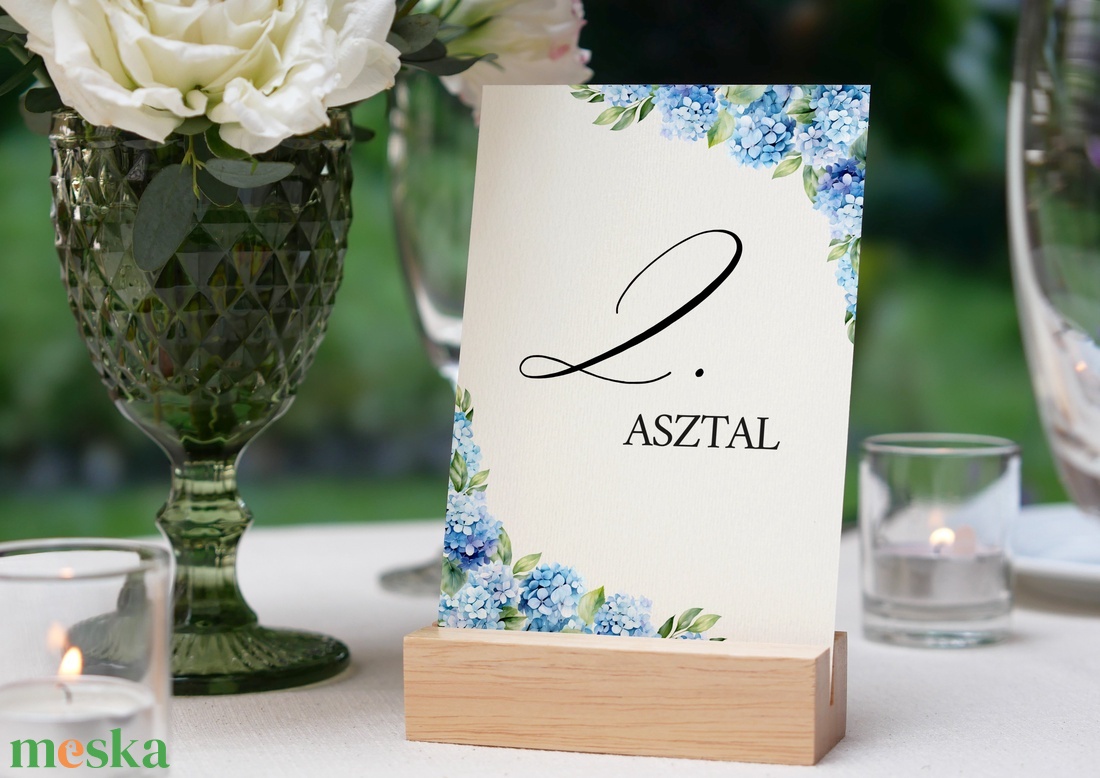 Esküvő asztalszám/asztaljelölő/asztalszám kártya/asztalszámozás/asztali dekorác -Kék hortenzia álom - esküvő - dekoráció - asztalszám - Meska.hu