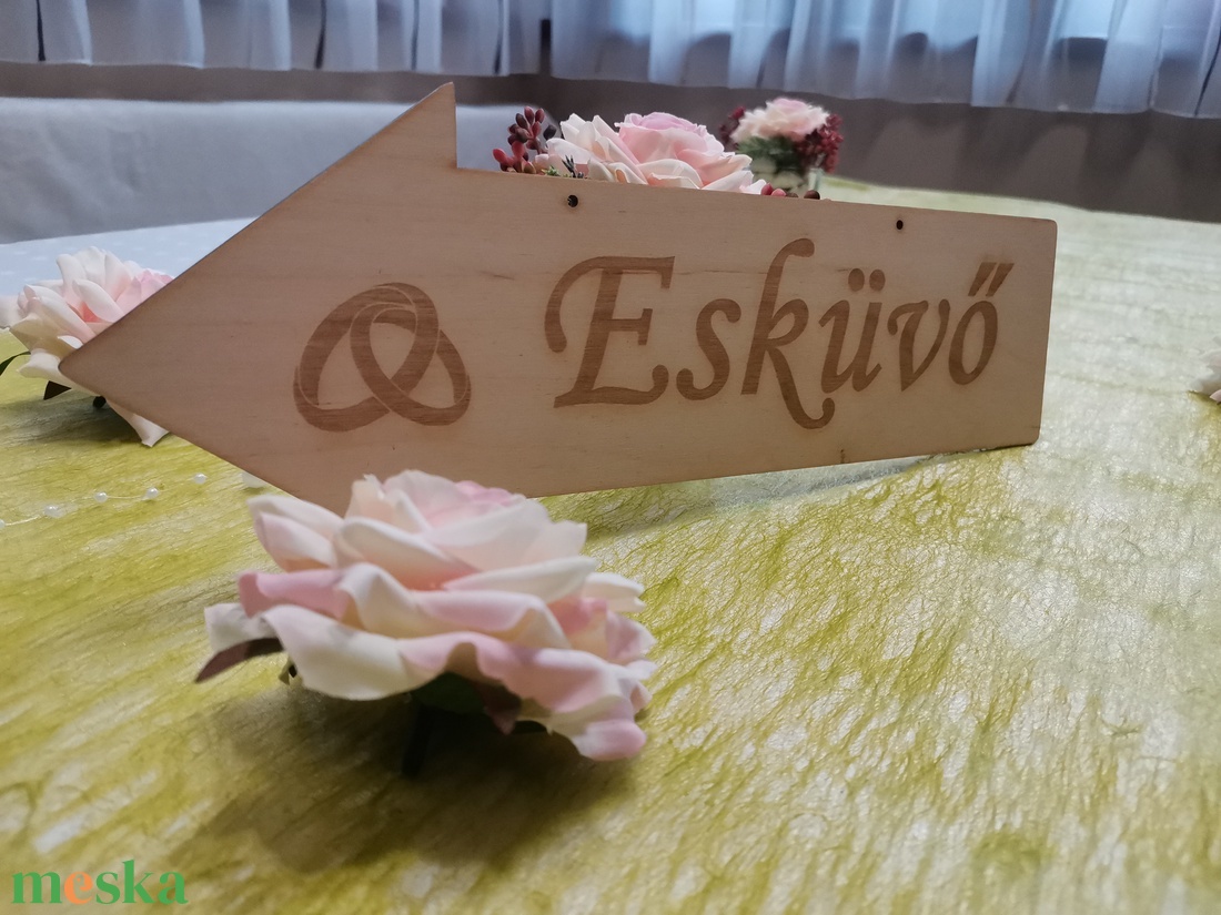 Esküvői információs tábla- nyíl - esküvő - dekoráció - tábla & jelzés - Meska.hu Esküvői információs tábla- nyíl - esküvő - dekoráció - tábla & jelzés - Meska.hu