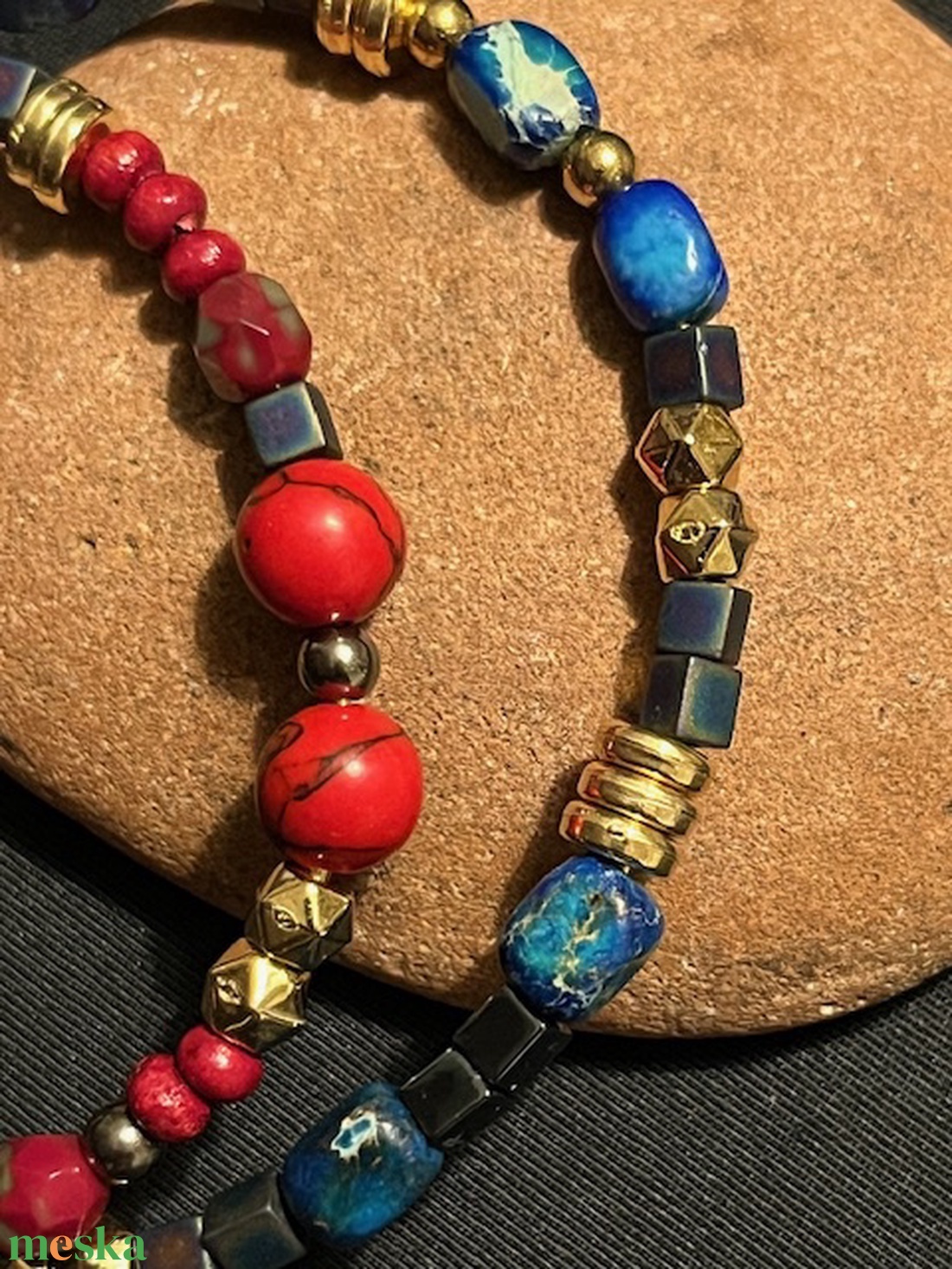 Bohókás karkötő drótból, ásványgyönggyel - ékszer - karkötő - gyöngyös karkötő - Meska.hu