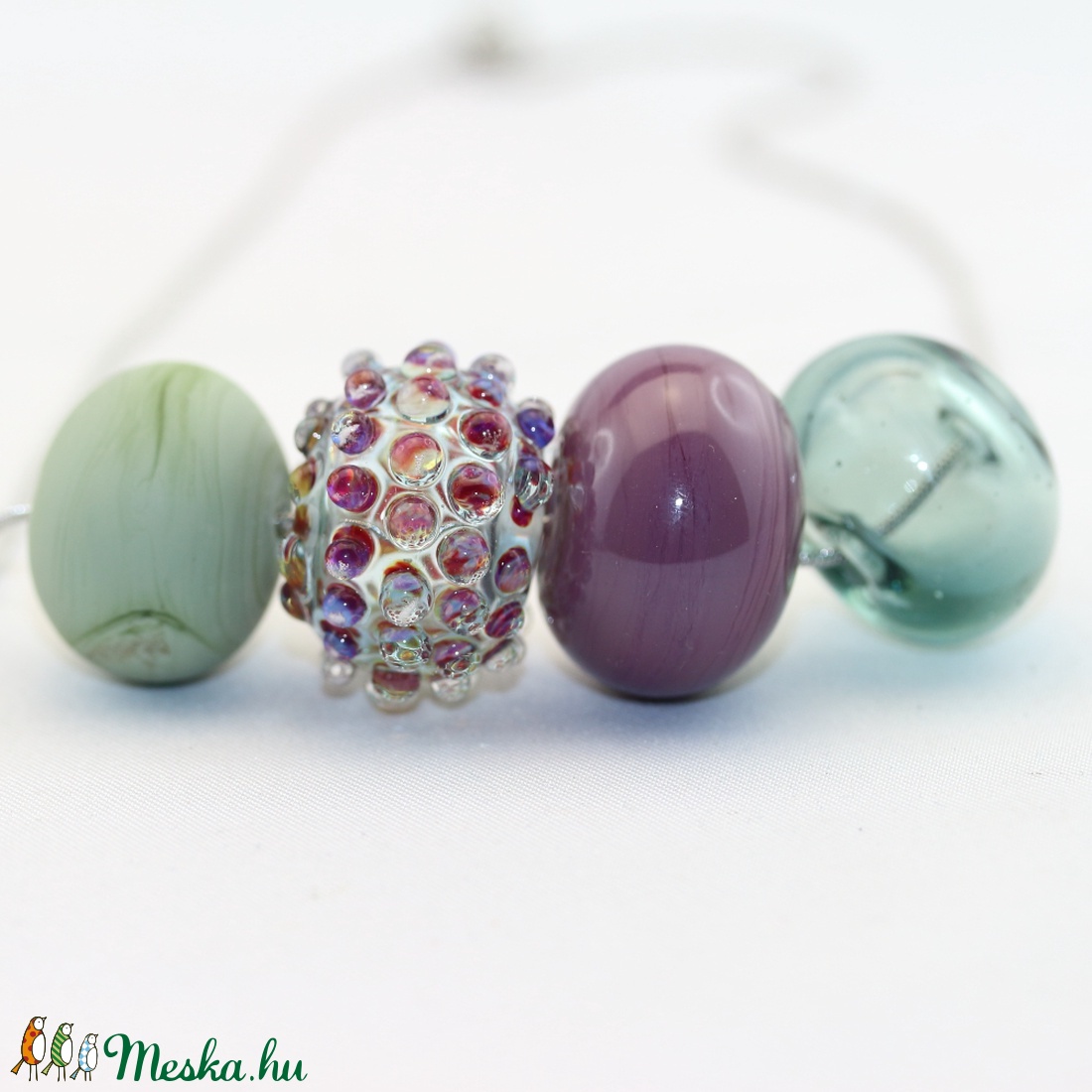 Színes fújt üveggömbök-egyedi üveggyöngyök nemesacél láncon - ékszer - nyaklánc - gyöngyös nyaklánc - Meska.hu