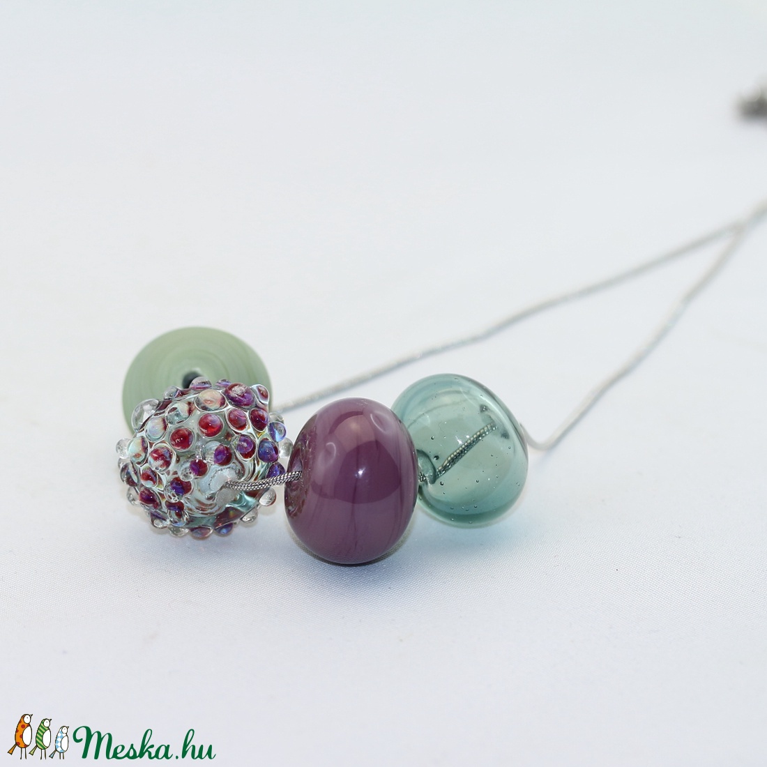 Színes fújt üveggömbök-egyedi üveggyöngyök nemesacél láncon - ékszer - nyaklánc - gyöngyös nyaklánc - Meska.hu