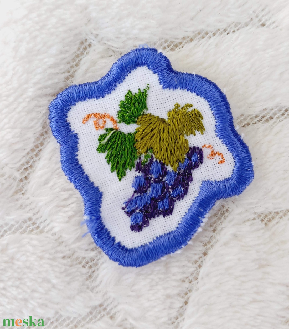 Felvarrható és vasalható ovis jel, szőlő - játék & sport - ovis felszerelés - óvodai jelek - Meska.hu