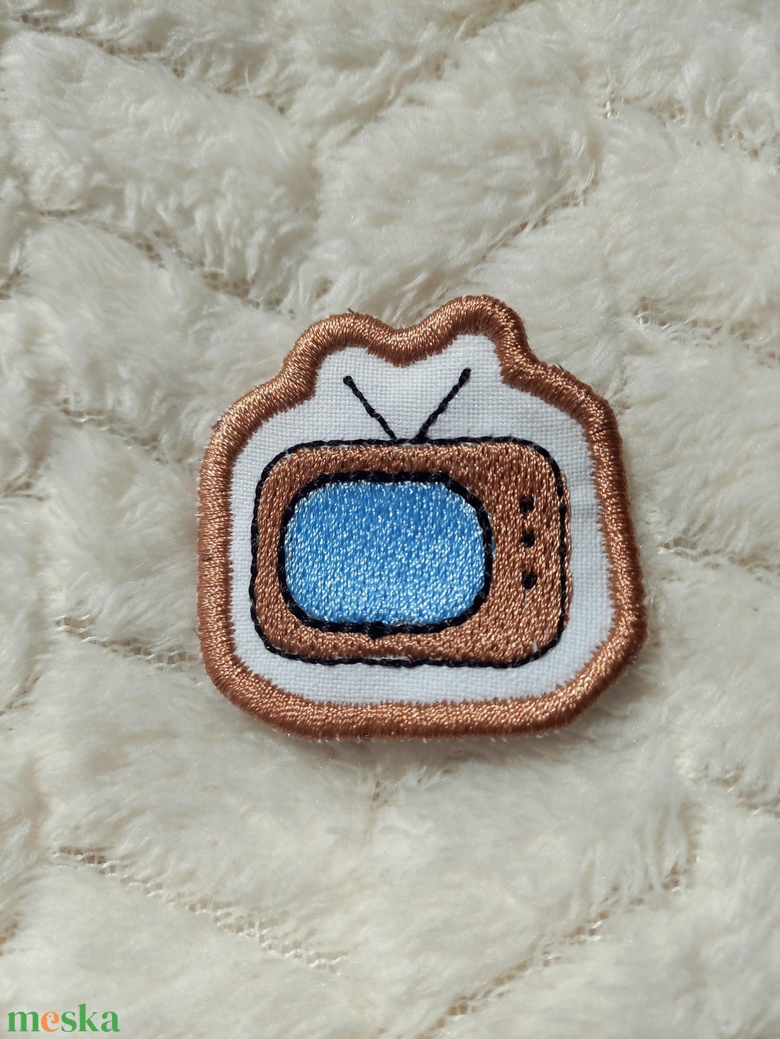 Felvarrható és vasalható ovis jel, tévé - játék & sport - ovis felszerelés - óvodai jelek - Meska.hu