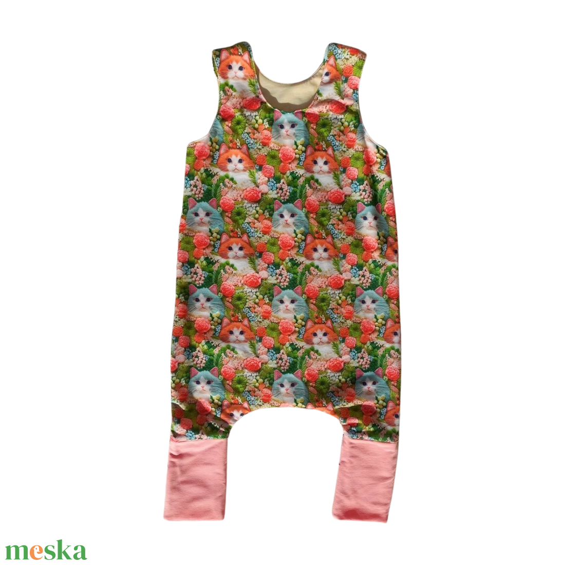 92-98 Mosolymanó tipegő hálózsák �cicás, korallnarancs - baba - mama - babaruházat - tipegőhálózsák - Meska.hu