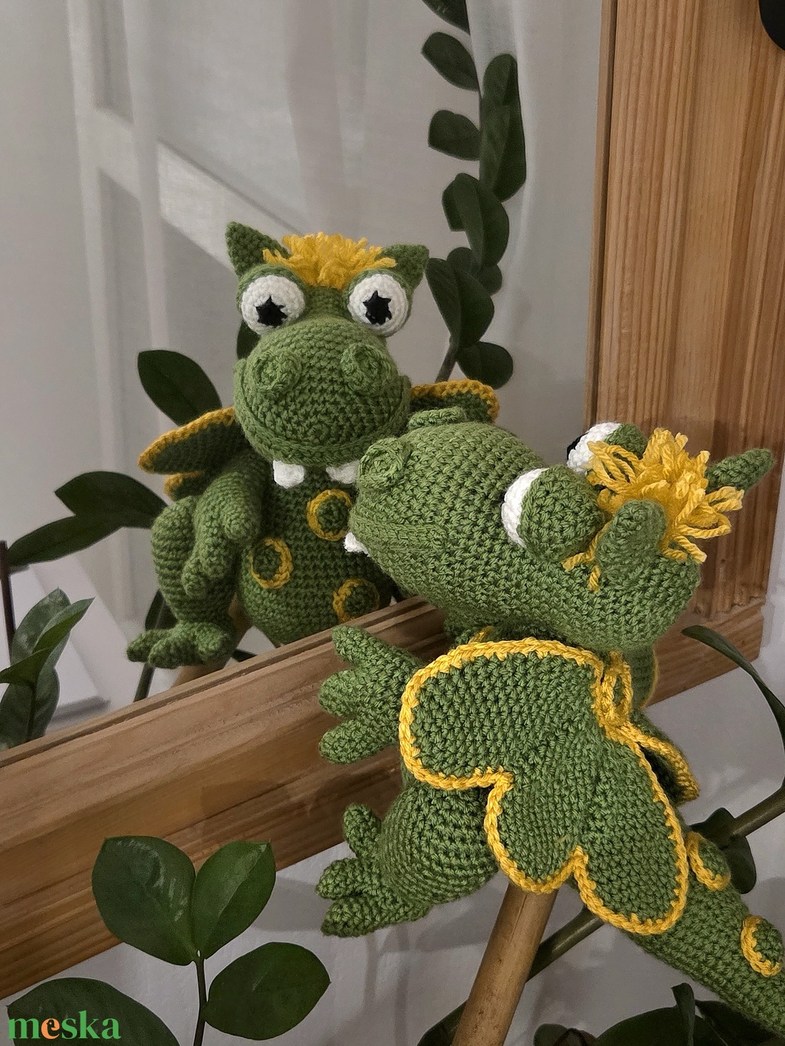 Horgolt mini sárkány - játék & sport - plüssállat & játékfigura - plüss mesefigurák - Meska.hu