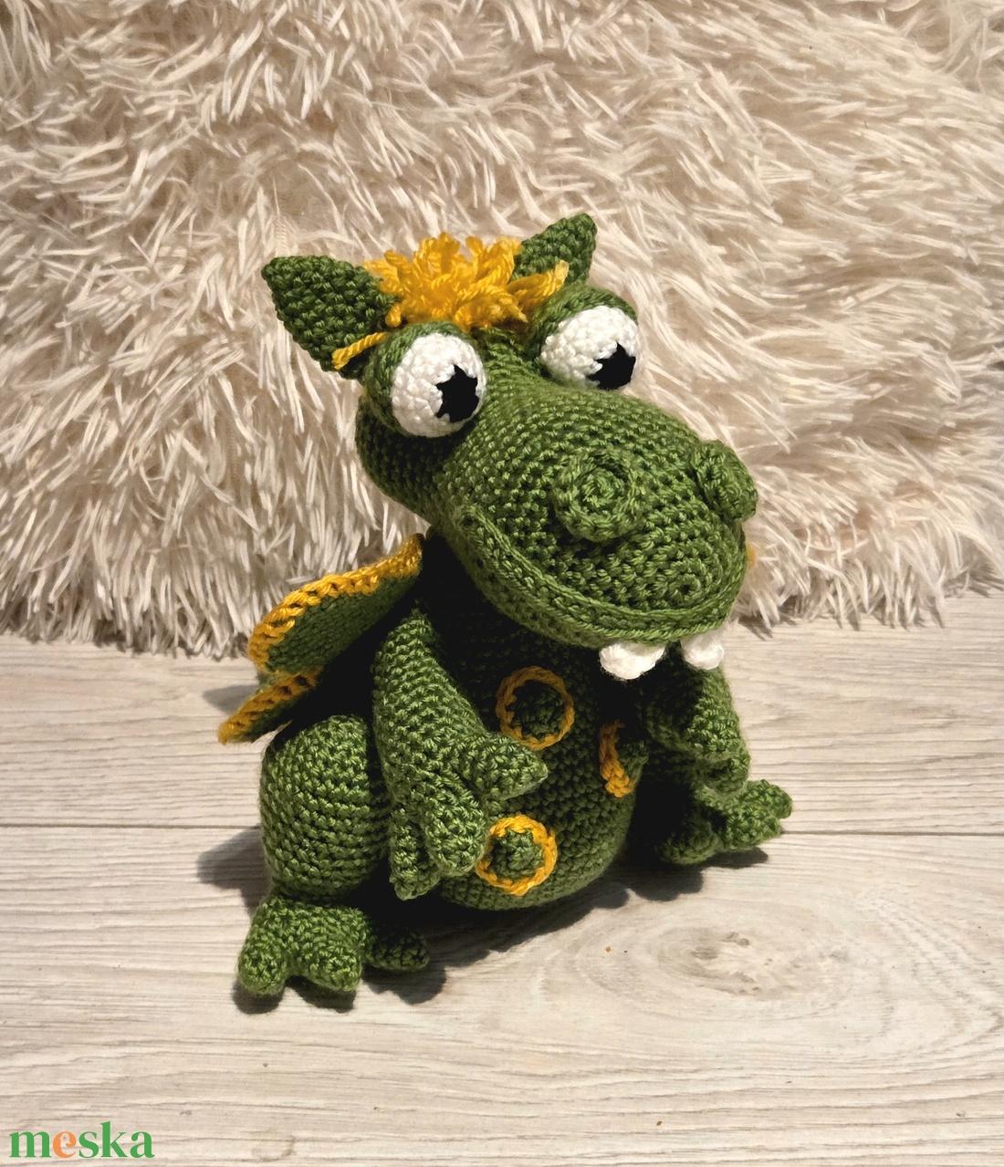 Horgolt mini sárkány - játék & sport - plüssállat & játékfigura - plüss mesefigurák - Meska.hu