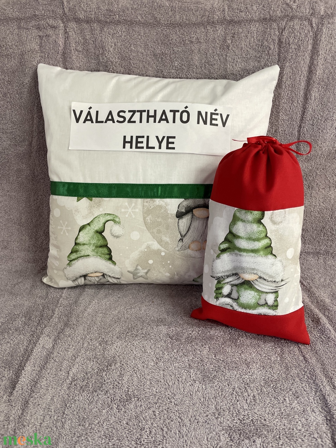 Mikulás párna + mikulás zsák egyedi névvel ellátva - otthon & életmód - lakástextil - párna & párnahuzat - Meska.hu Mikulás párna + mikulás zsák egyedi névvel ellátva - otthon & életmód - lakástextil - párna & párnahuzat - Meska.hu