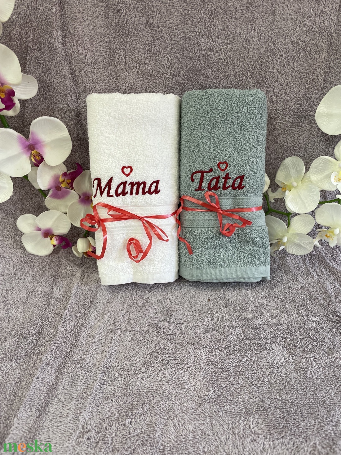 Páros Mama és Tata feliratos hímzett törölköző - otthon & életmód - fürdőszoba - törölköző - Meska.hu Páros Mama és Tata feliratos hímzett törölköző - otthon & életmód - fürdőszoba - törölköző - Meska.hu