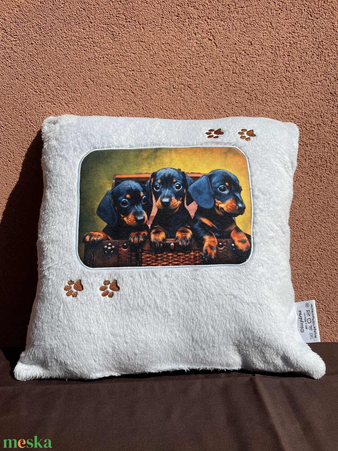 Tacskós tappancsos párna - otthon & életmód - lakástextil - párna & párnahuzat - Meska.hu