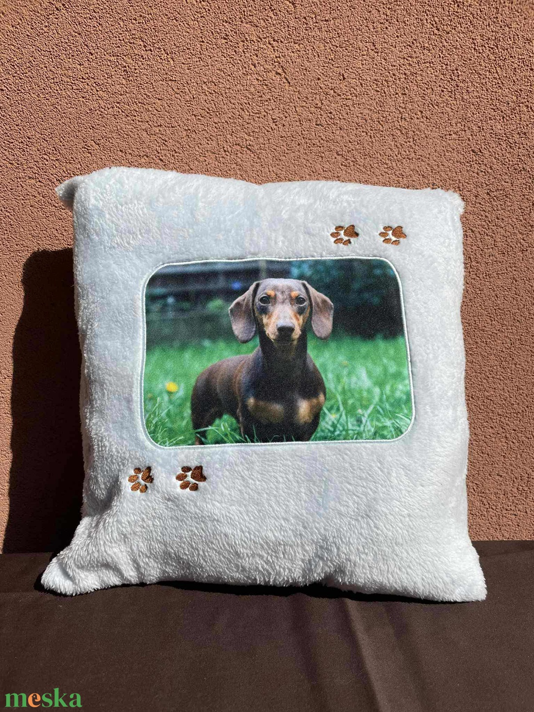 Tacskós tappancsos párna - otthon & életmód - lakástextil - párna & párnahuzat - Meska.hu