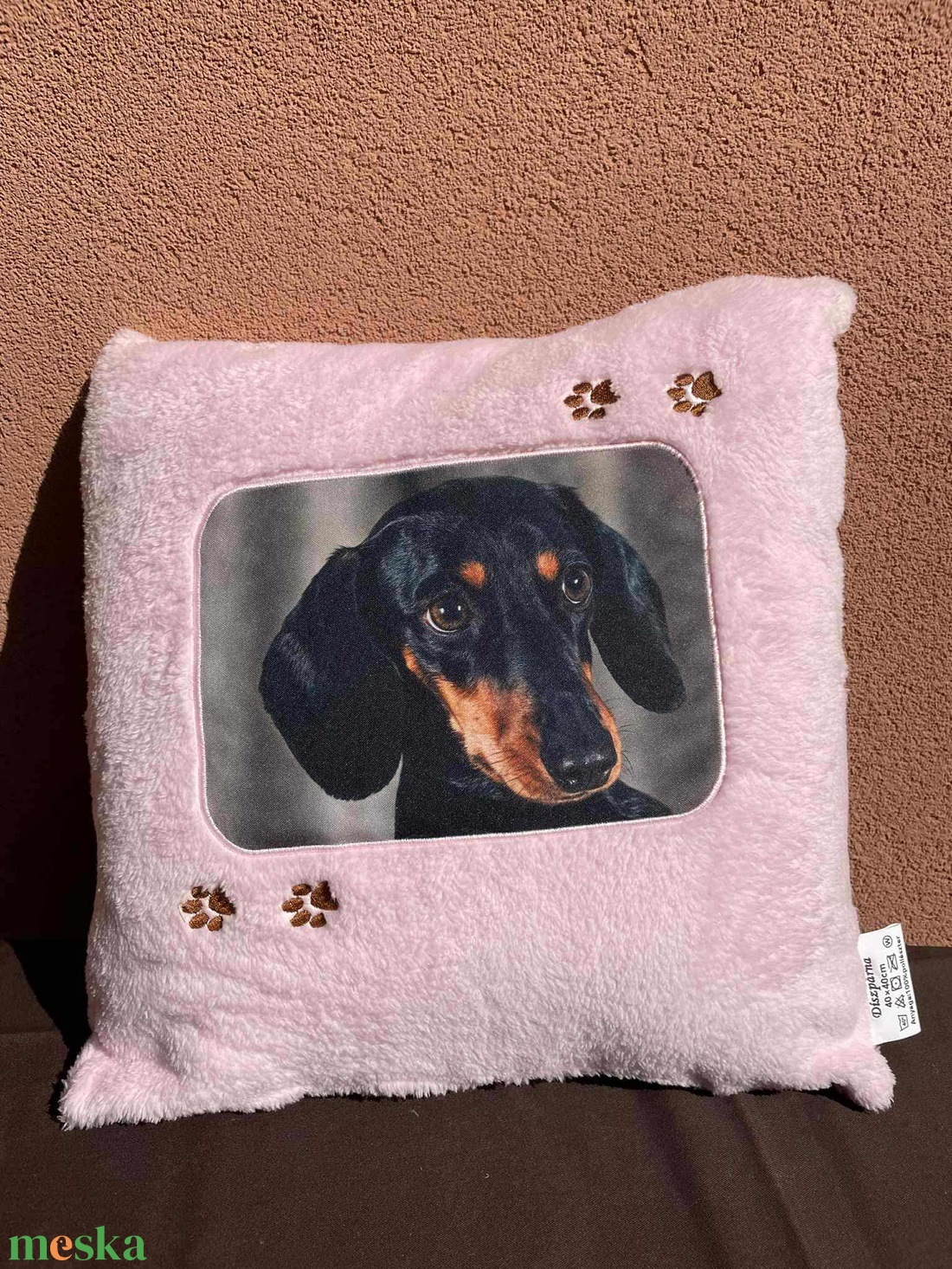 Tacskós tappancsos párna - otthon & életmód - lakástextil - párna & párnahuzat - Meska.hu