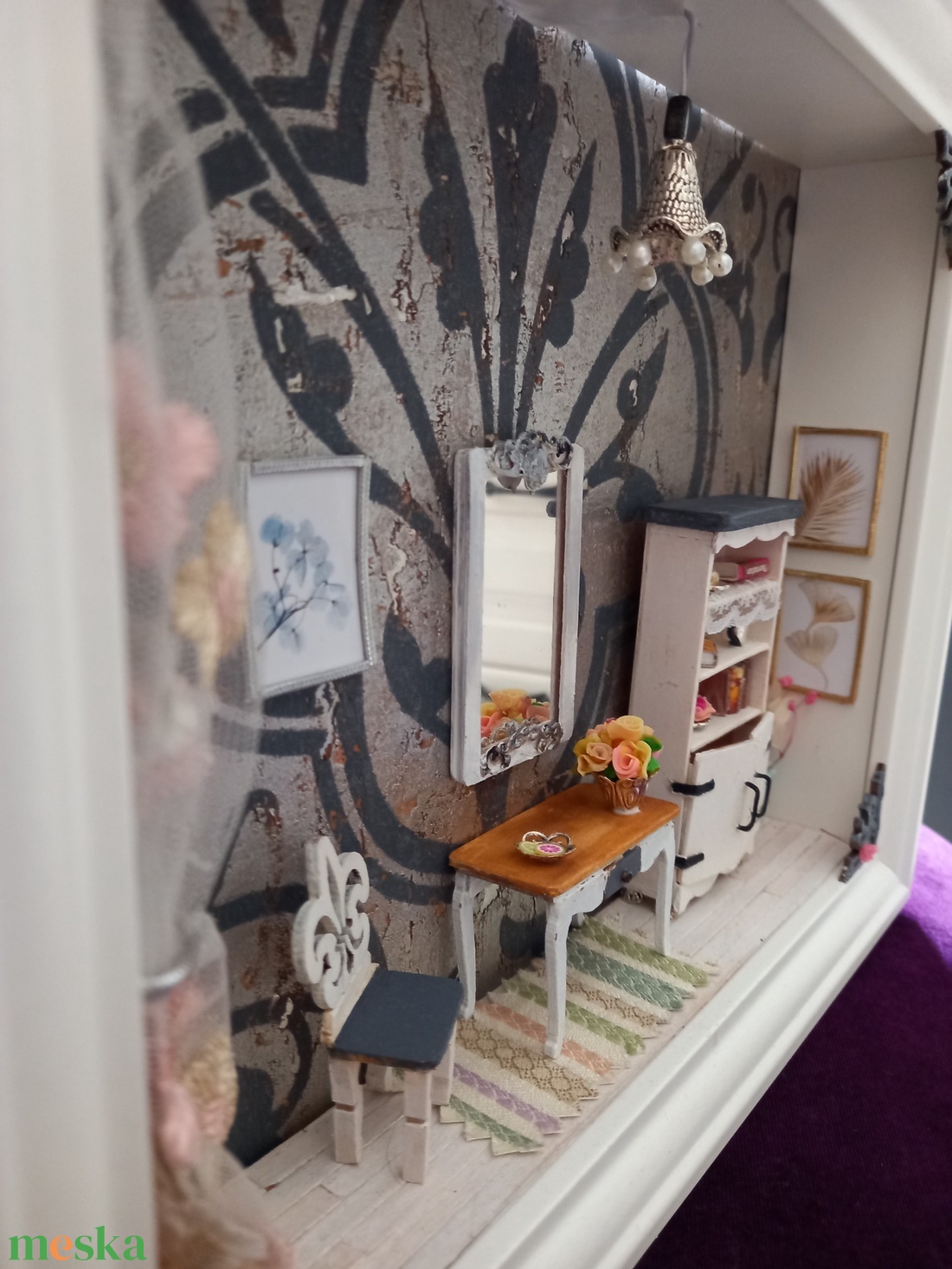 Miniatűr világ képkeretben - Eugénia szobája - fali kulcstartó - otthon & életmód - dekoráció - kép & falikép - 3d képek - Meska.hu