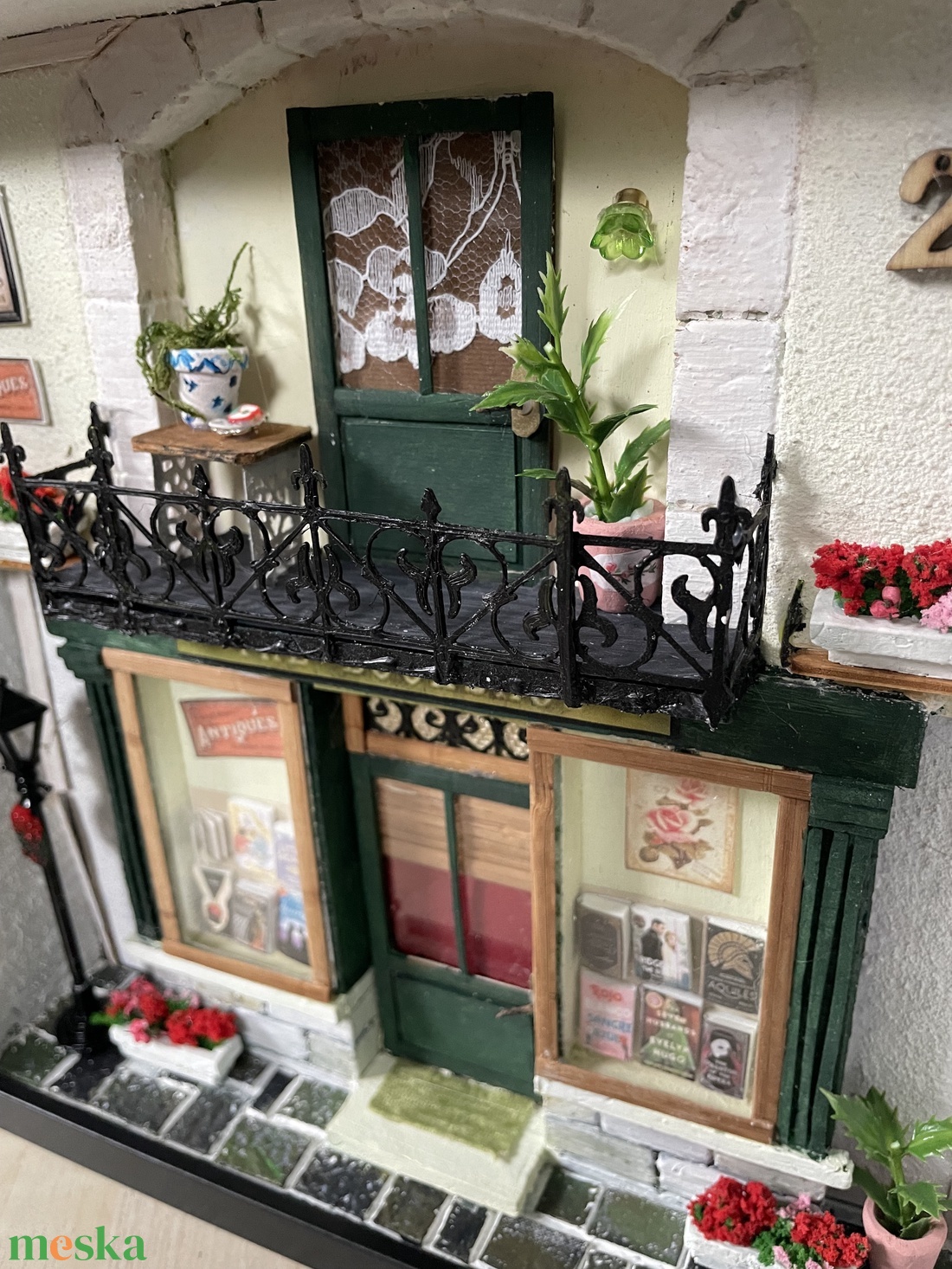 Könyvesbolt a Baker Streeten - miniatűr dobozkép - fali kulcstartó - otthon & életmód - dekoráció - kép & falikép - 3d képek - Meska.hu Könyvesbolt a Baker Streeten - miniatűr dobozkép - fali kulcstartó - otthon & életmód - dekoráció - kép & falikép - 3d képek - Meska.hu
