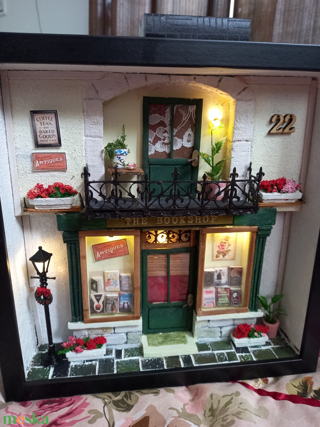 Könyvesbolt a Baker Streeten - miniatűr dobozkép - fali kulcstartó - otthon & életmód - dekoráció - kép & falikép - 3d képek - Meska.hu Könyvesbolt a Baker Streeten - miniatűr dobozkép - fali kulcstartó - otthon & életmód - dekoráció - kép & falikép - 3d képek - Meska.hu