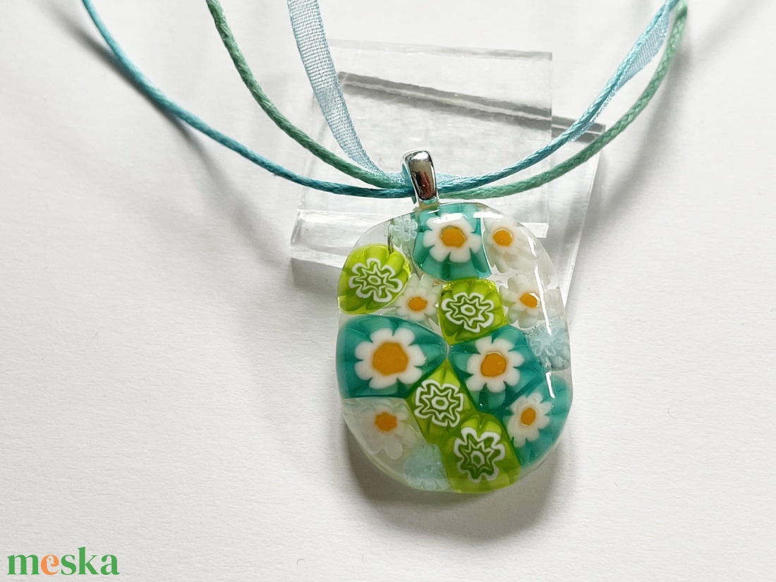 Színes millefiori virágcsokor medál, ajándék nőknek, pedagógusoknak - ékszer - nyaklánc - medálos nyaklánc - Meska.hu