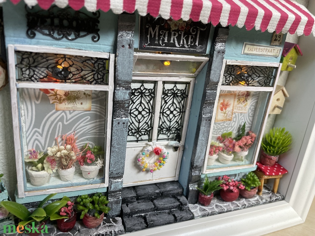 Jázmin virágboltja- miniatűr dobozkép - fali kulcstartó - otthon & életmód - dekoráció - kép & falikép - 3d képek - Meska.hu Jázmin virágboltja- miniatűr dobozkép - fali kulcstartó - otthon & életmód - dekoráció - kép & falikép - 3d képek - Meska.hu