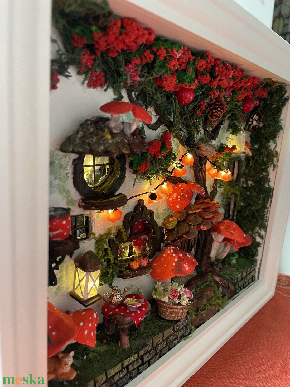 Gomba utca 53 - miniatűr dobozkép - fali kulcstartó - karácsony - karácsonyi lakásdekoráció - karácsonyi falu, házikó - Meska.hu