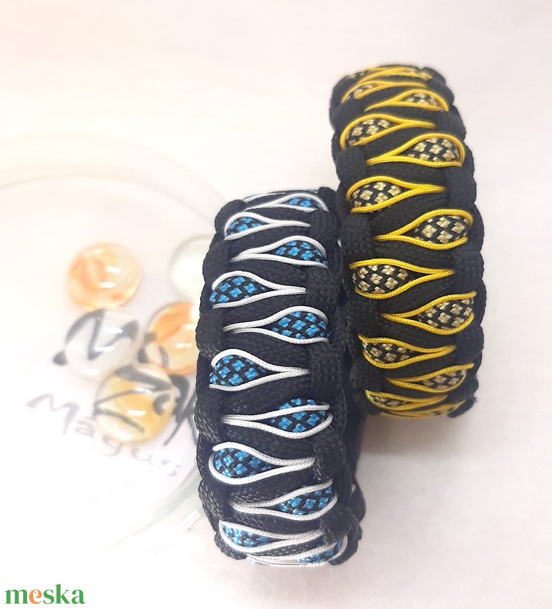 Paracord karkötő Varázs szemek aranyos sárgában - ékszer - karkötő - fonott karkötő - Meska.hu Paracord karkötő Varázs szemek aranyos sárgában - ékszer - karkötő - fonott karkötő - Meska.hu