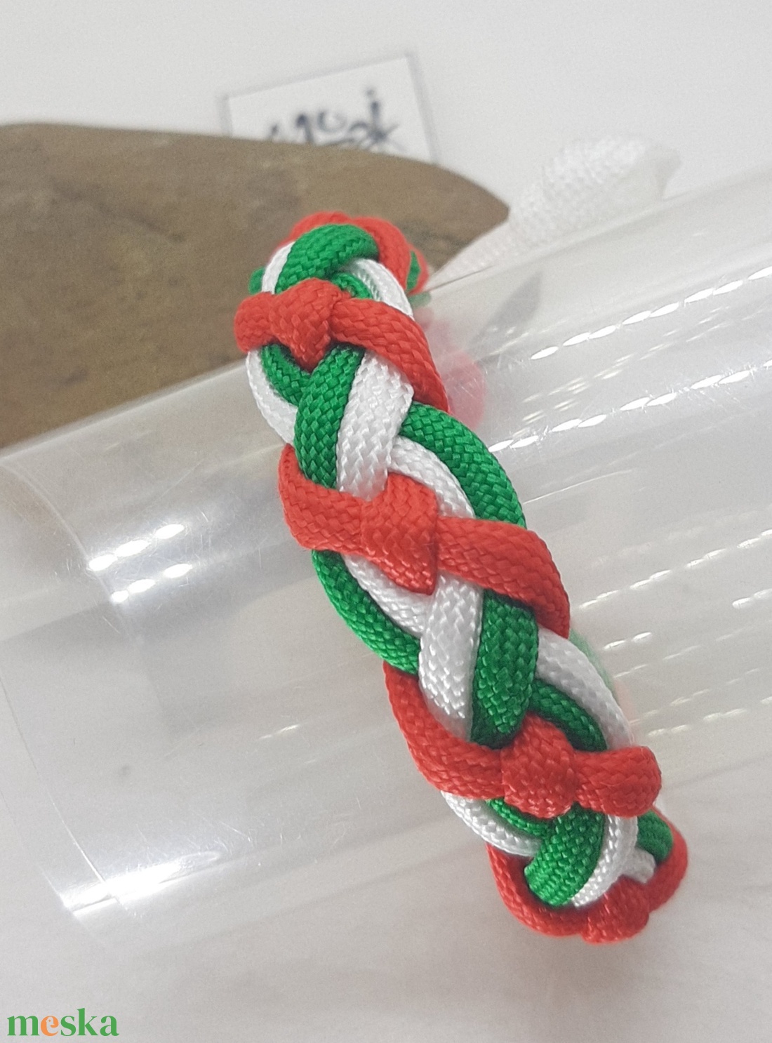 Hullám nemzeti szín paracord karkötő - ékszer - karkötő - fonott karkötő - Meska.hu Hullám nemzeti szín paracord karkötő - ékszer - karkötő - fonott karkötő - Meska.hu