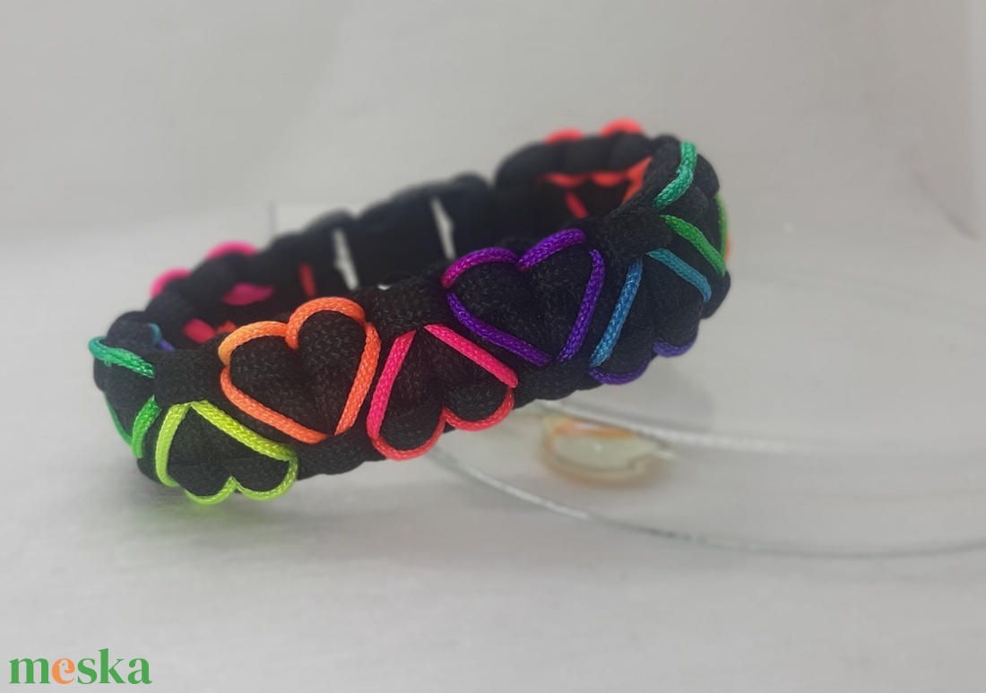 Paracord karkötő Szívesen - ékszer - karkötő - fonott karkötő - Meska.hu Paracord karkötő Szívesen - ékszer - karkötő - fonott karkötő - Meska.hu