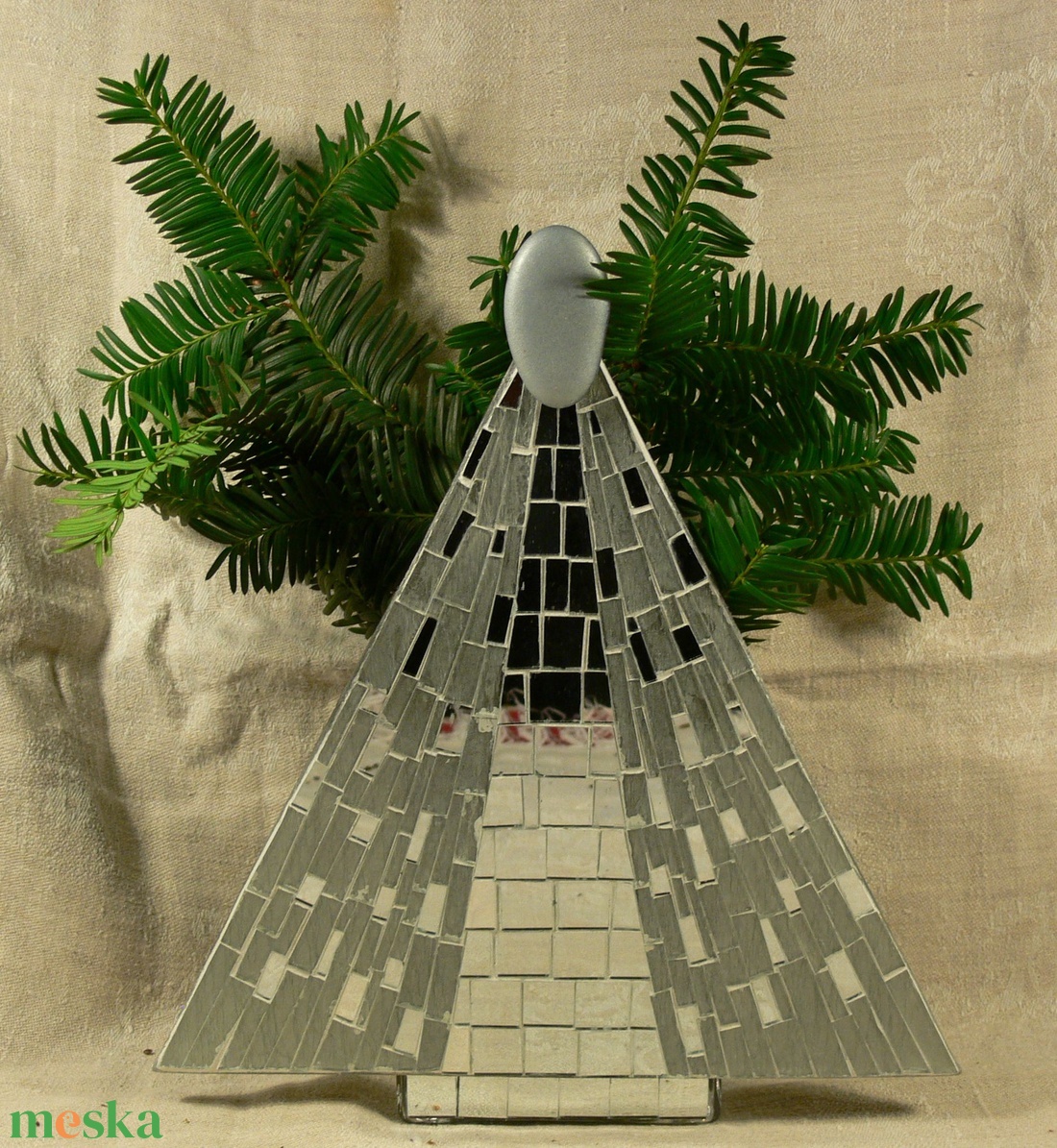 Karácsonyi angyal - üvegmozaik dísztárgy - otthon & életmód - dekoráció - asztal és polc dekoráció - díszüveg - Meska.hu