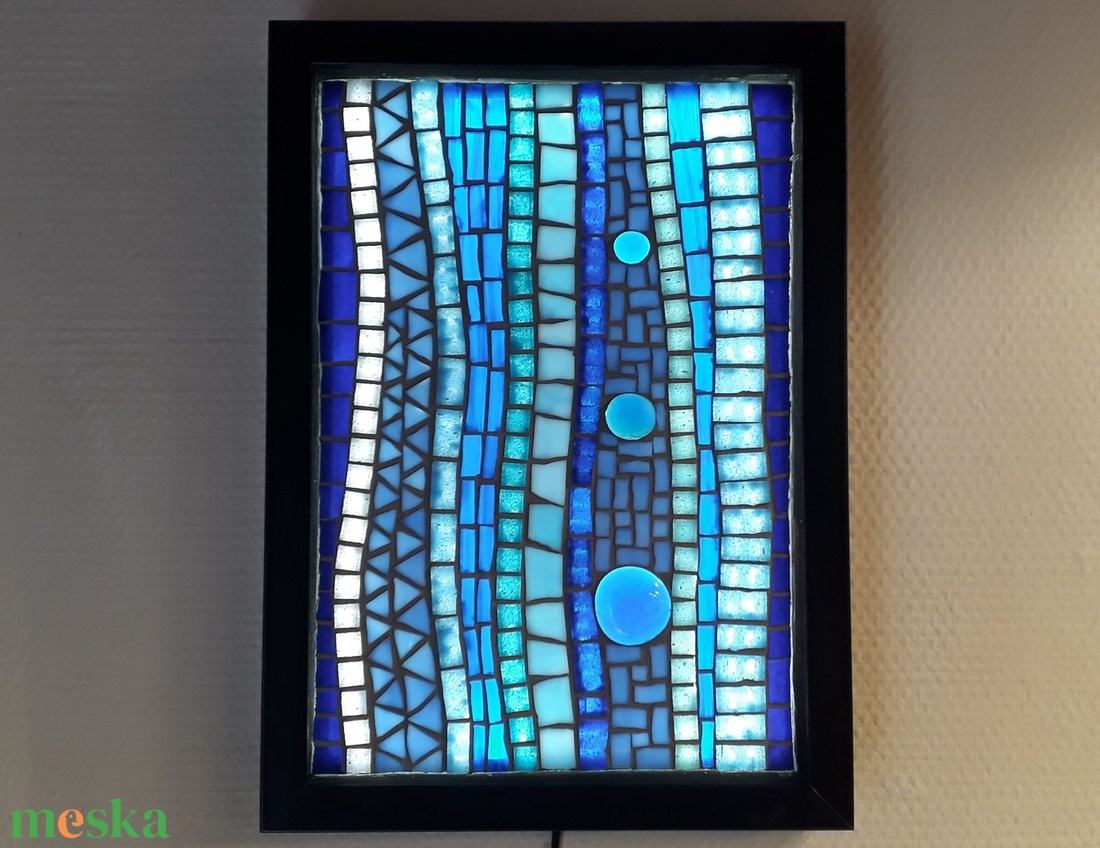 Kék  absztrakt - üvegmozaik falikép világítással - otthon & lakás - dekoráció - asztal és polc dekoráció - díszüveg - Meska.hu