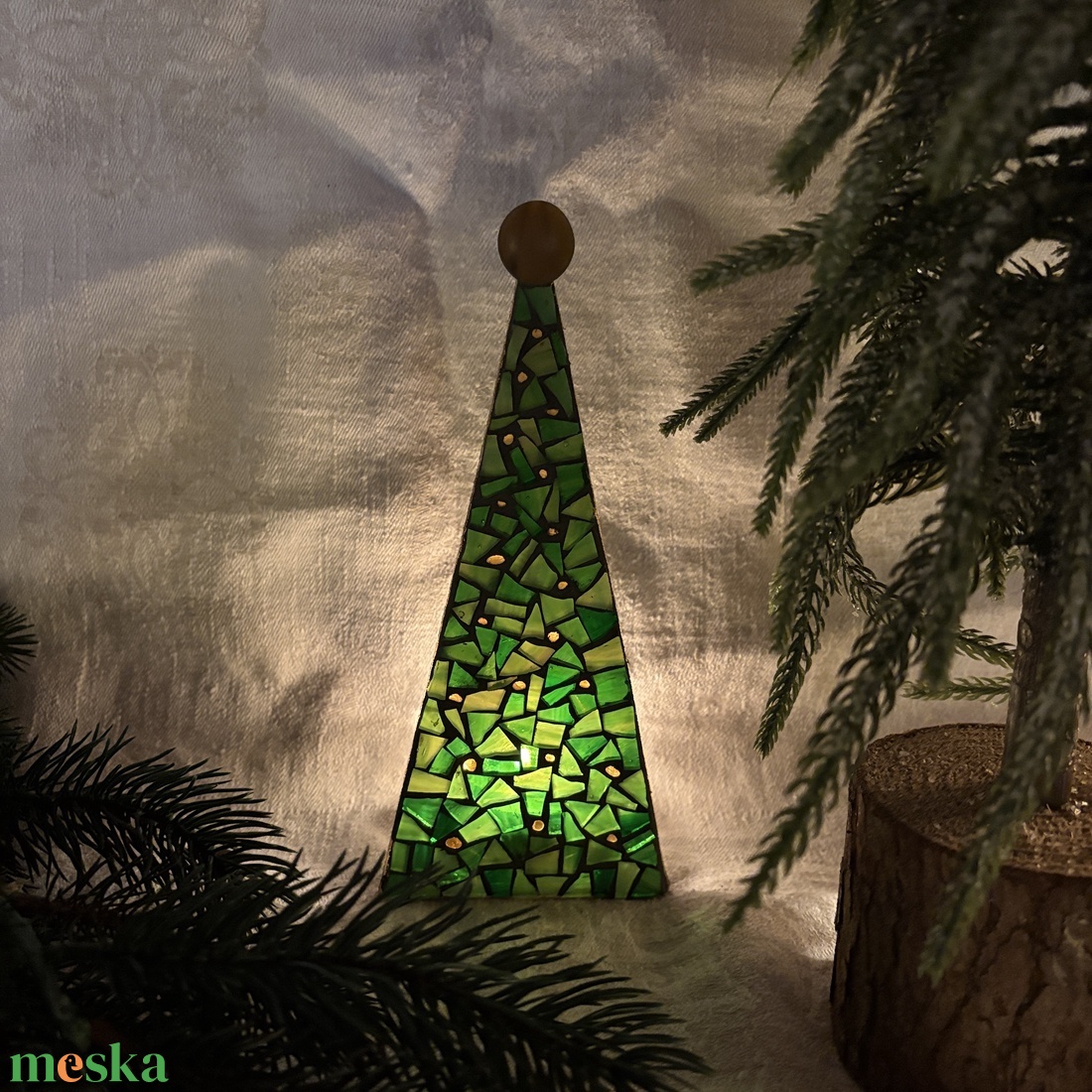 Karácsonyfa - üvegmozaik mécsestartó - karácsony - karácsonyi lakásdekoráció - karácsonyi illatgyertya, mécses - Meska.hu
