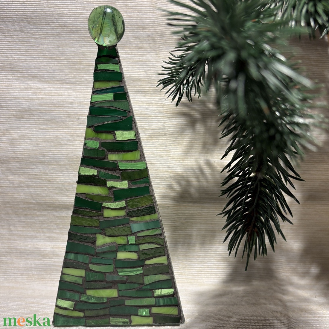 Karácsonyfa - üvegmozaik mécsestartó - karácsony - karácsonyi lakásdekoráció - karácsonyi illatgyertya, mécses - Meska.hu