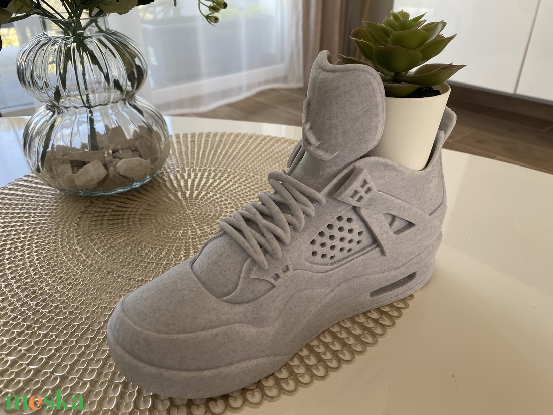 Sneaker Design Kaspó Modern Dekoráció Növényekhez - otthon & életmód - dekoráció - virágdísz és tartó - cserép & kaspó - Meska.hu Sneaker Design Kaspó Modern Dekoráció Növényekhez - otthon & életmód - dekoráció - virágdísz és tartó - cserép & kaspó - Meska.hu