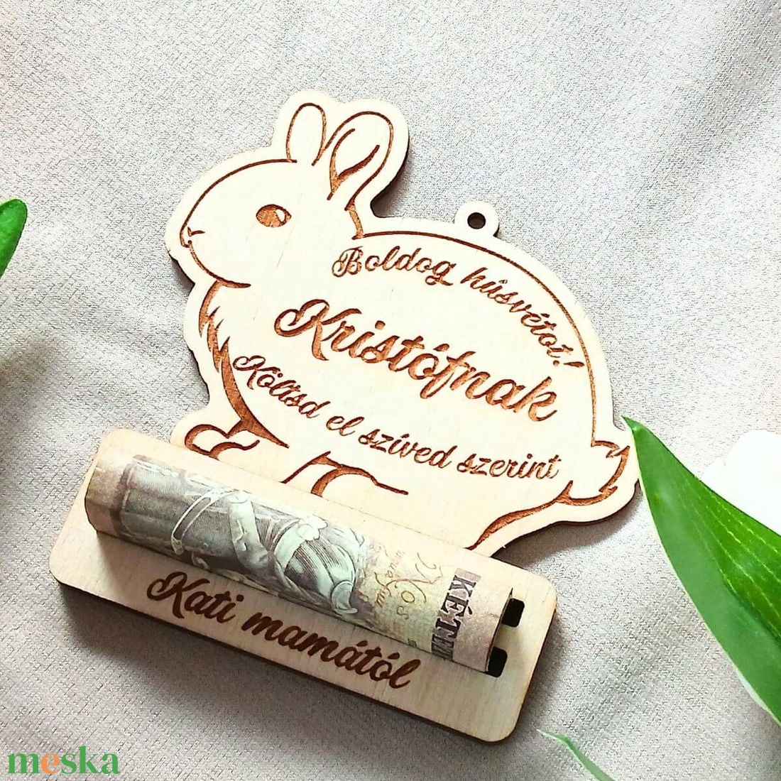 Névre szóló húsvéti ajándék � egyedi nyuszi pénztartó gravírozva - ünnepi díszek, dekorációk - húsvéti díszek és dekorációk - húsvéti pénzátadó - Meska.hu