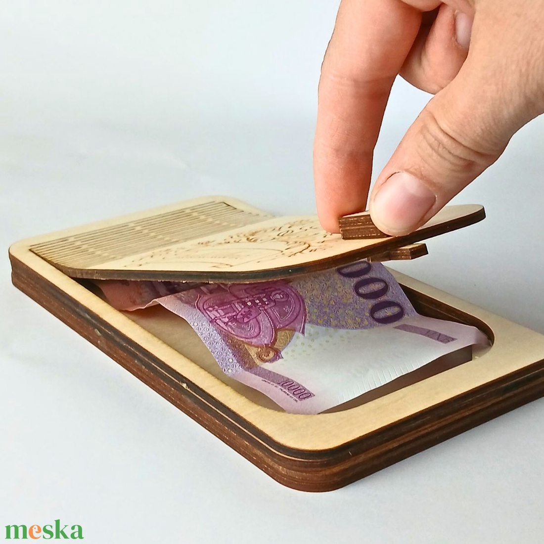 Ballagási pénzátadó fogantyúval - otthon & életmód - papír, írószer - ajándékozás kellékei - pénzátadó doboz - Meska.hu