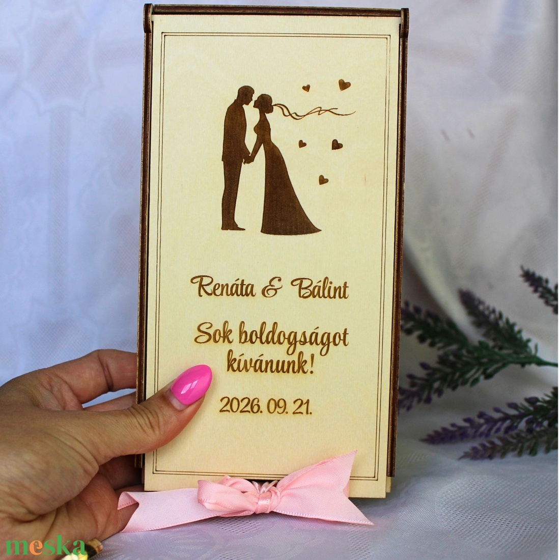 Nyitható Fa Esküvői Pénzátadó Doboz � Egyedi Névre Szóló Gravírozással - esküvő - nászajándék - esküvői pénzátadó boríték, kártya - Meska.hu