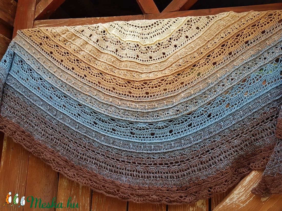 Horgolt félkör kendő - ruha & divat - sál, sapka, kendő - vállkendő - Meska.hu Horgolt félkör kendő - ruha & divat - sál, sapka, kendő - vállkendő - Meska.hu