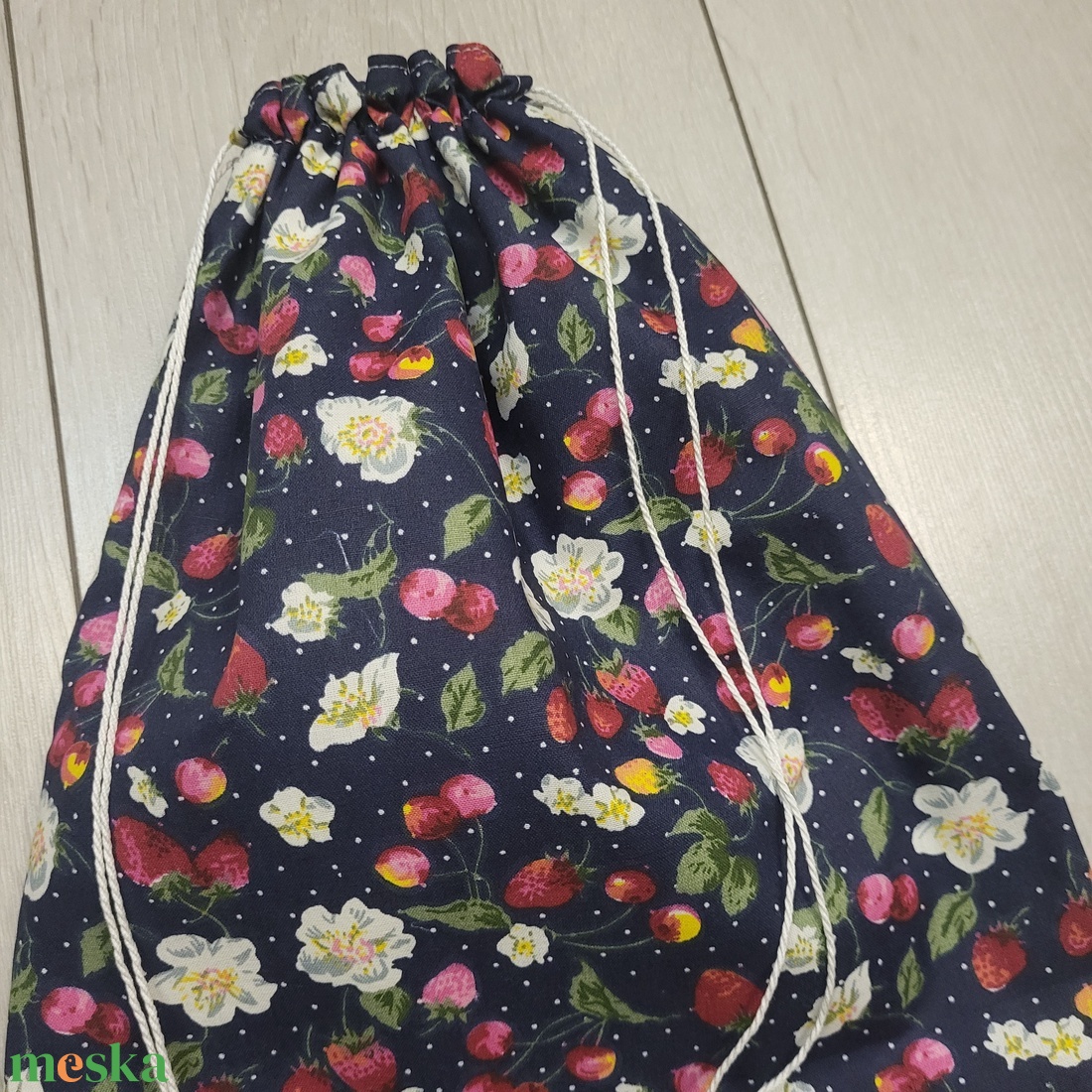 Epres-leveles-virágos kenyereszsák 70. - táska & tok - bevásárlás & shopper táska - kenyeres zsák - Meska.hu