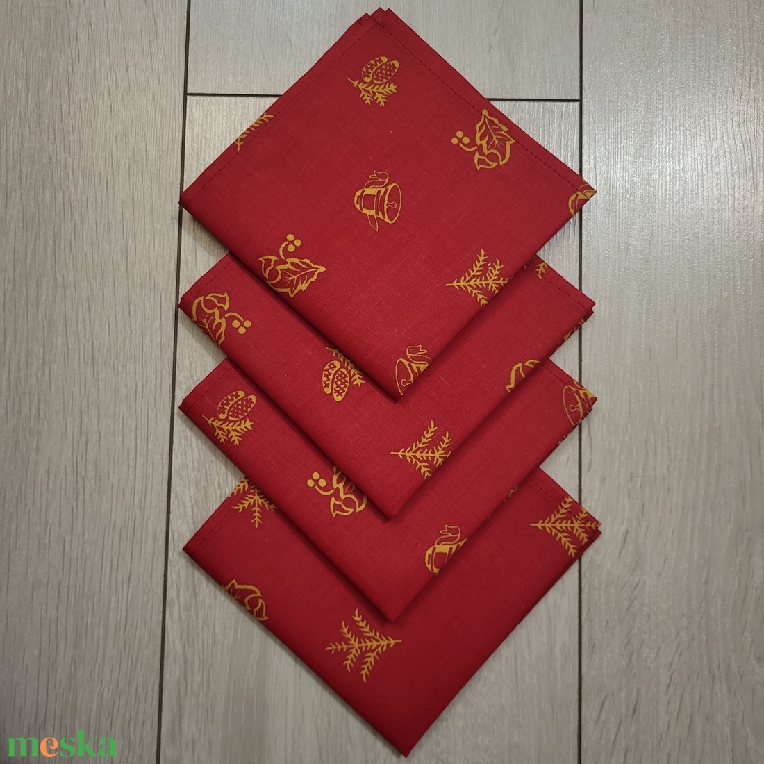 Karácsonyi textilszalvéta az ünnepi asztalra - otthon & életmód - konyhafelszerelés, tálalás - konyhai textil - szalvéta - Meska.hu Karácsonyi textilszalvéta az ünnepi asztalra - otthon & életmód - konyhafelszerelés, tálalás - konyhai textil - szalvéta - Meska.hu