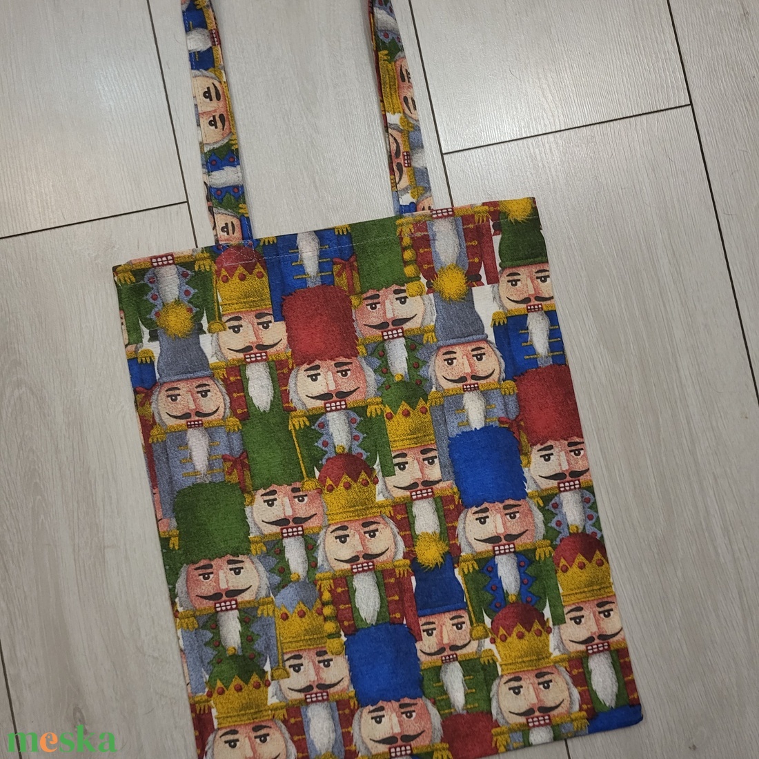 Karácsonyi ajándékátadó vászonszatyor - táska & tok - bevásárlás & shopper táska - shopper, textiltáska, szatyor - Meska.hu Karácsonyi ajándékátadó vászonszatyor - táska & tok - bevásárlás & shopper táska - shopper, textiltáska, szatyor - Meska.hu
