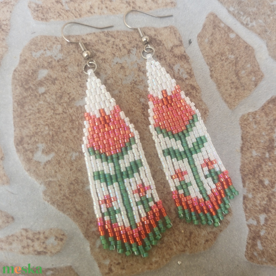 Tulipánmintás hosszú, lógós fülbevaló - ékszer - fülbevaló - lógó fülbevaló - Meska.hu Tulipánmintás hosszú, lógós fülbevaló - ékszer - fülbevaló - lógó fülbevaló - Meska.hu