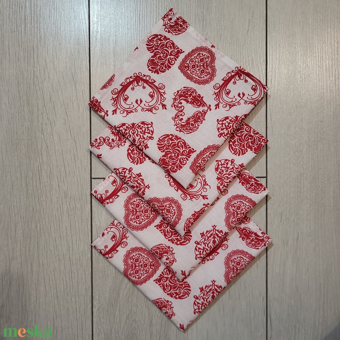 Barokk szíves textilszalvéta - otthon & életmód - konyhafelszerelés, tálalás - konyhai textil - szalvéta - Meska.hu Barokk szíves textilszalvéta - otthon & életmód - konyhafelszerelés, tálalás - konyhai textil - szalvéta - Meska.hu
