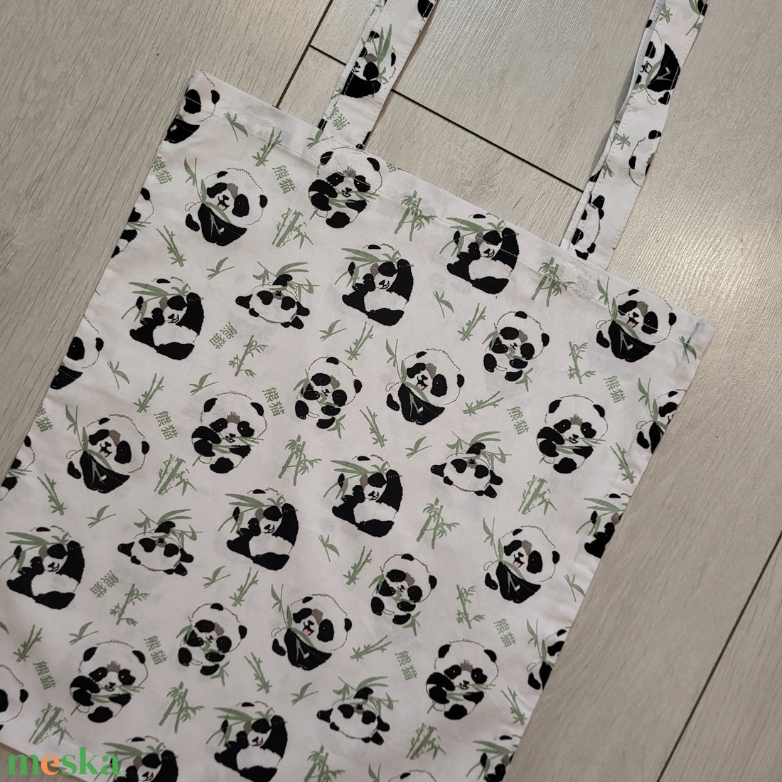 Pandás vászonszatyor - táska & tok - bevásárlás & shopper táska - shopper, textiltáska, szatyor - Meska.hu Pandás vászonszatyor - táska & tok - bevásárlás & shopper táska - shopper, textiltáska, szatyor - Meska.hu