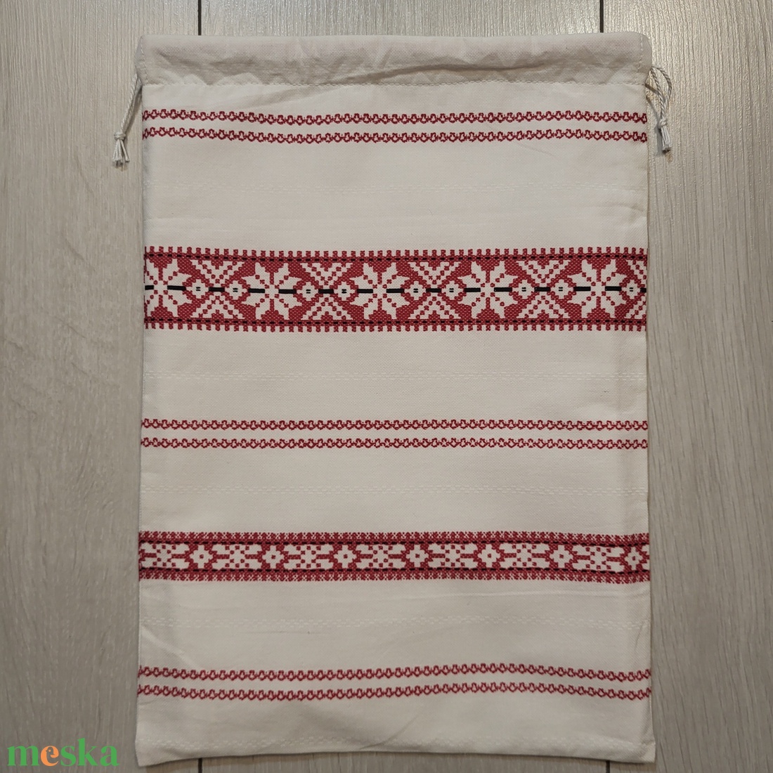 Kenyeres zsák palócmintás vászonból - táska & tok - bevásárlás & shopper táska - kenyeres zsák - Meska.hu Kenyeres zsák palócmintás vászonból - táska & tok - bevásárlás & shopper táska - kenyeres zsák - Meska.hu
