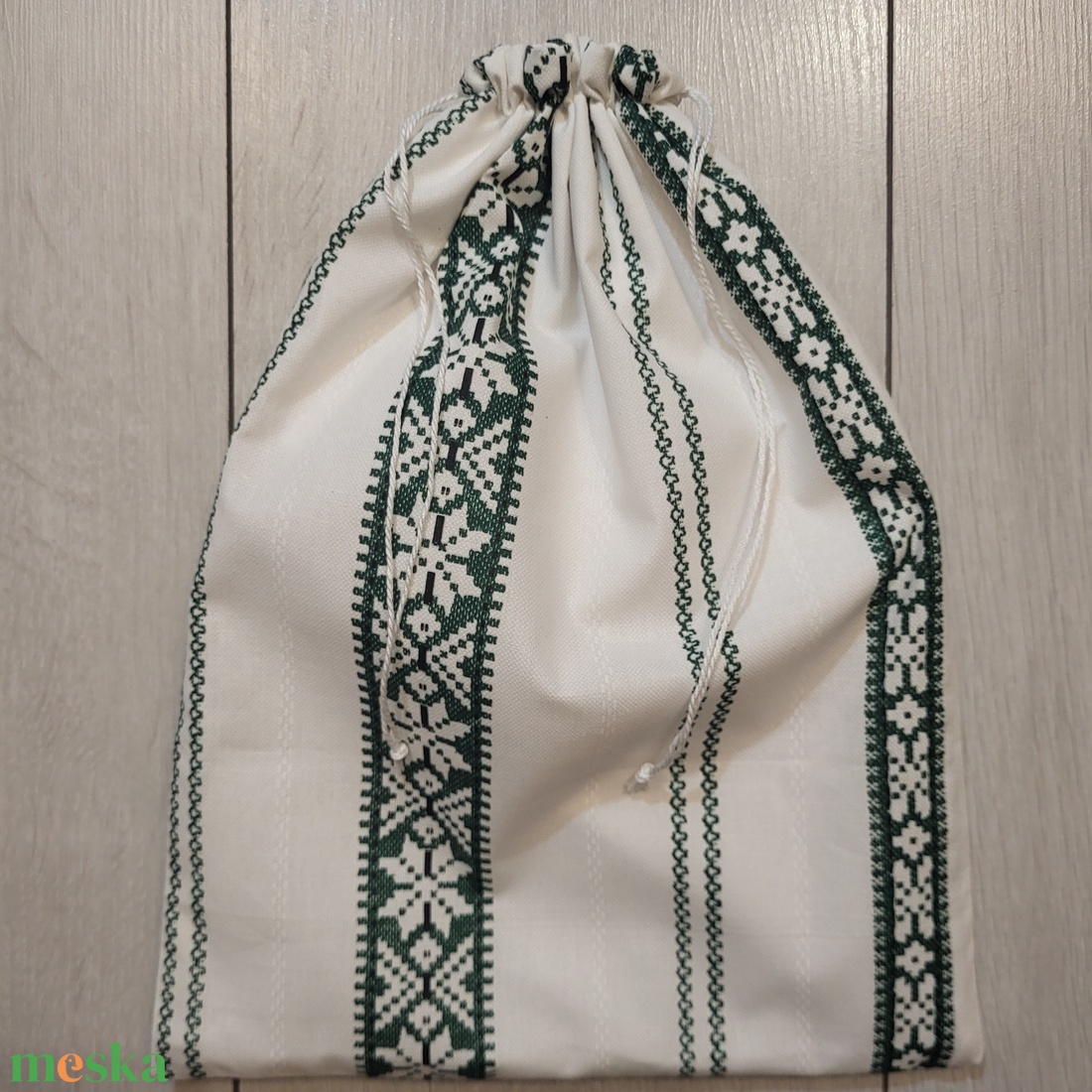 Zöld szádamintás kenyereszsák - táska & tok - bevásárlás & shopper táska - kenyeres zsák - Meska.hu Zöld szádamintás kenyereszsák - táska & tok - bevásárlás & shopper táska - kenyeres zsák - Meska.hu