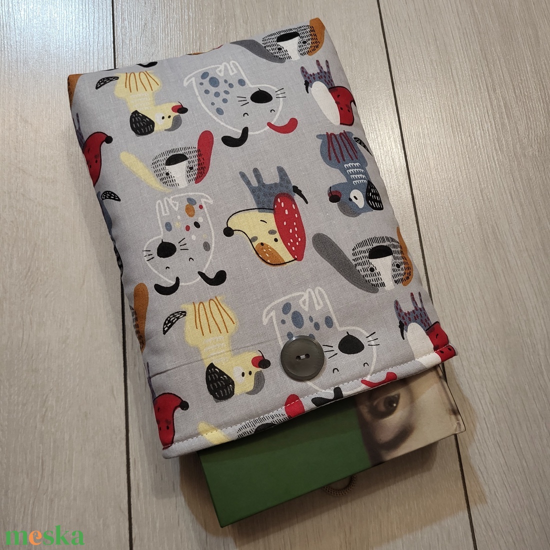 Könyvtok - kutyás - könyv & zene - könyvtok - Meska.hu