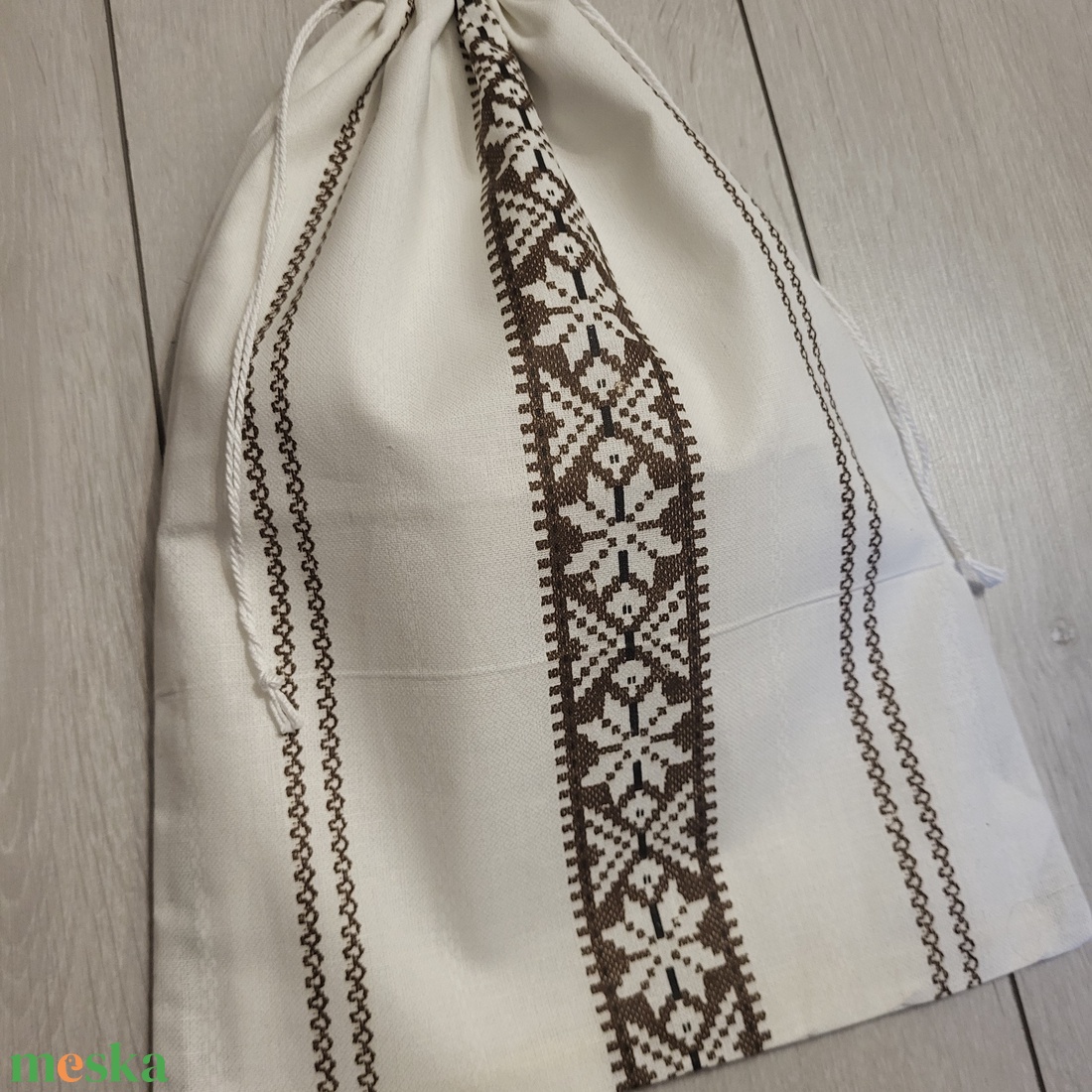 Barna szádamintás kenyereszsák - táska & tok - bevásárlás & shopper táska - kenyeres zsák - Meska.hu Barna szádamintás kenyereszsák - táska & tok - bevásárlás & shopper táska - kenyeres zsák - Meska.hu