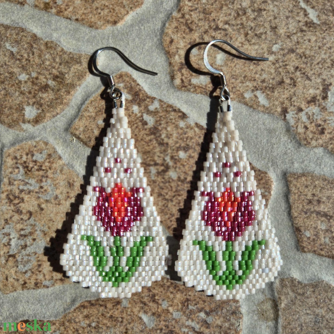 Tulipánmintás fülbevaló - ékszer - fülbevaló - lógó fülbevaló - Meska.hu Tulipánmintás fülbevaló - ékszer - fülbevaló - lógó fülbevaló - Meska.hu