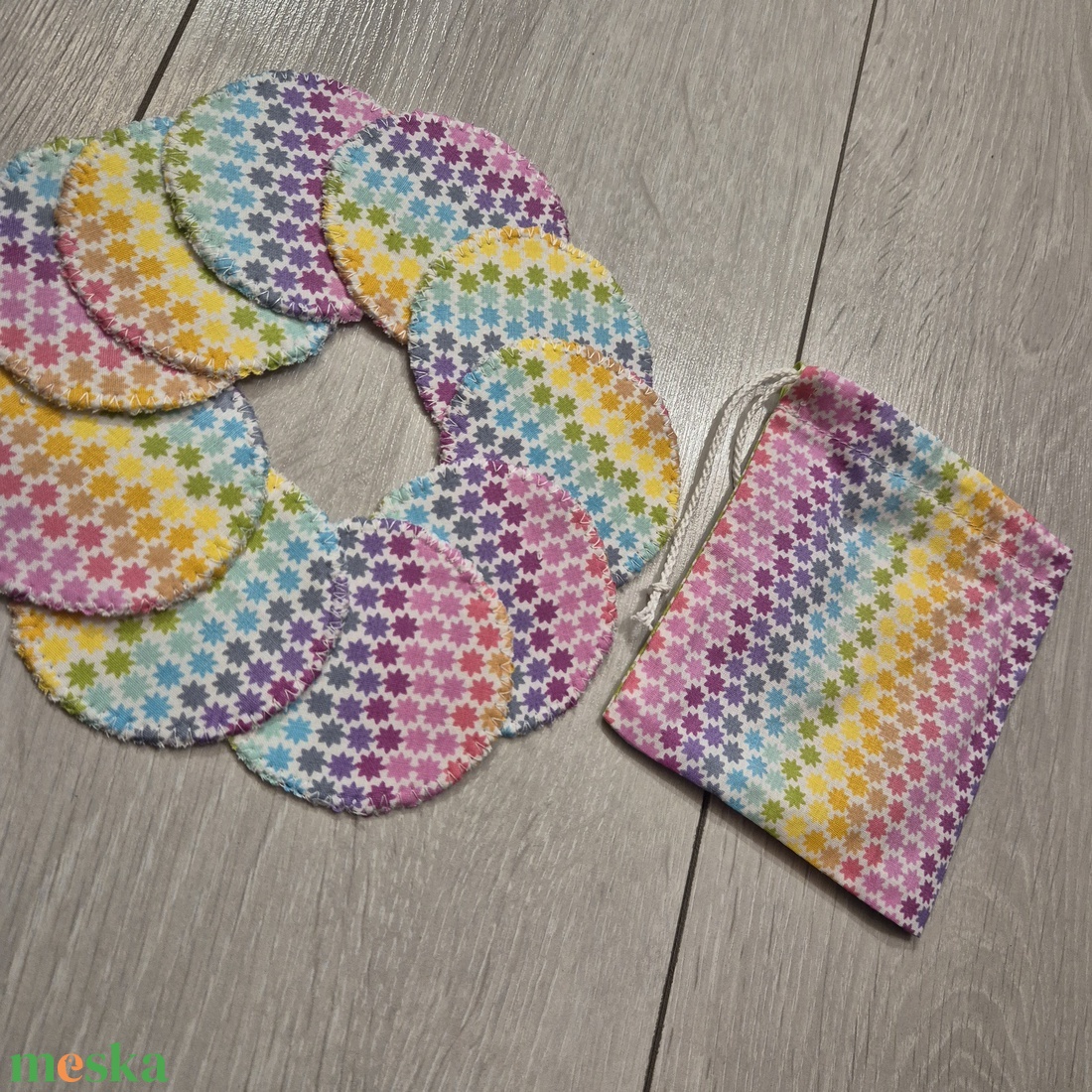 Arctisztító korong csillagmintával - szépségápolás - arcápolás - arctisztító korong - Meska.hu Arctisztító korong csillagmintával - szépségápolás - arcápolás - arctisztító korong - Meska.hu